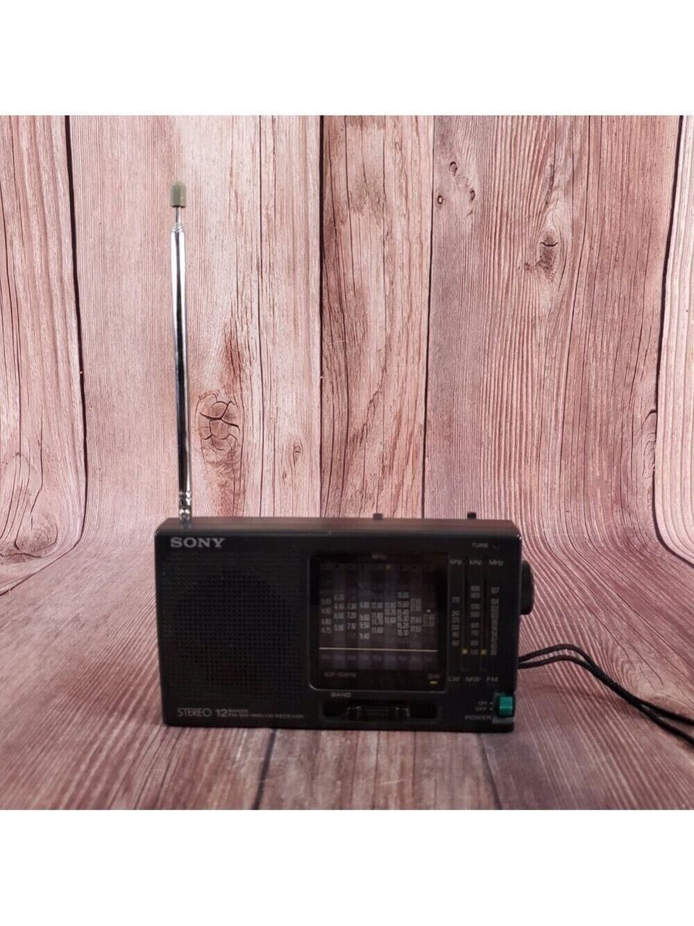 *FLAWS* Sony 12 Band Worldwide Portable Receiver LW/MW/FM/SW ICF-SW10 Works - Picture 6 of 17